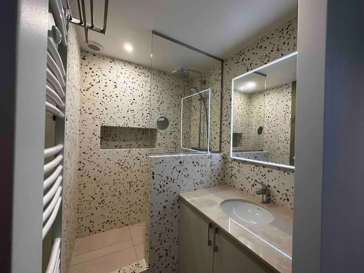 Villa Family Designer House In The Heart Of Montparnasse París