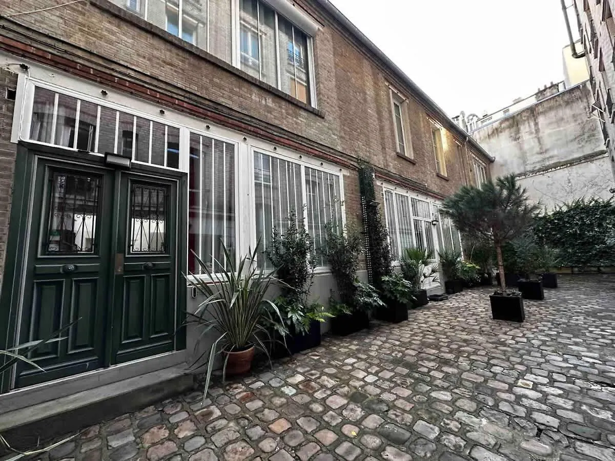 Villa Family Designer House In The Heart Of Montparnasse París